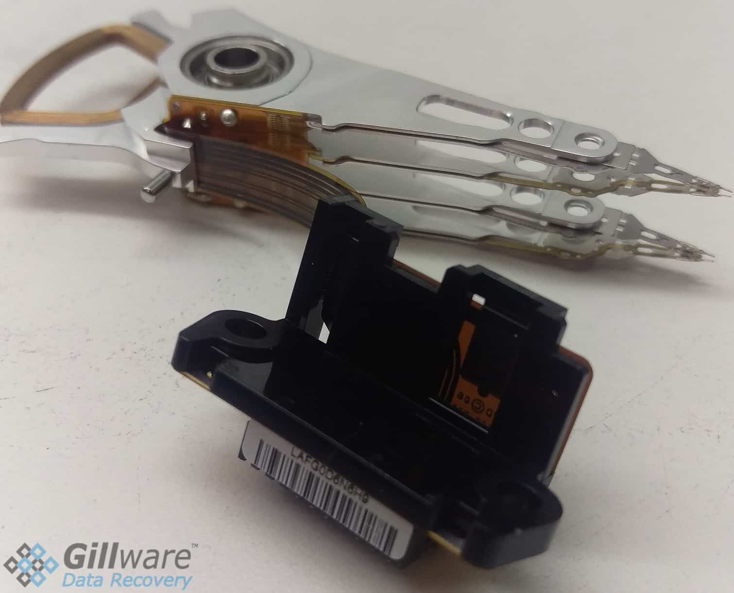 How Does a Hard Drive Store Data? Gillware Inc.